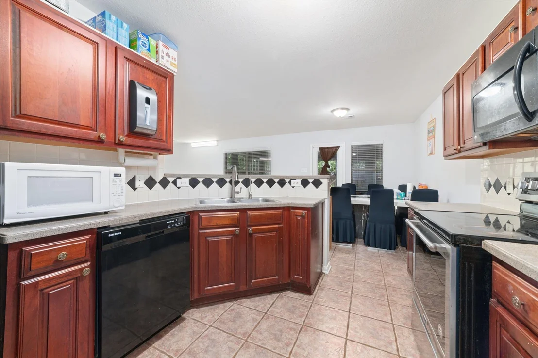 Photo of 8427 Brickhaven Lane
