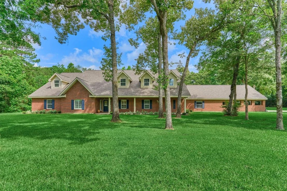 Photo of 11062 N Hidden Oaks