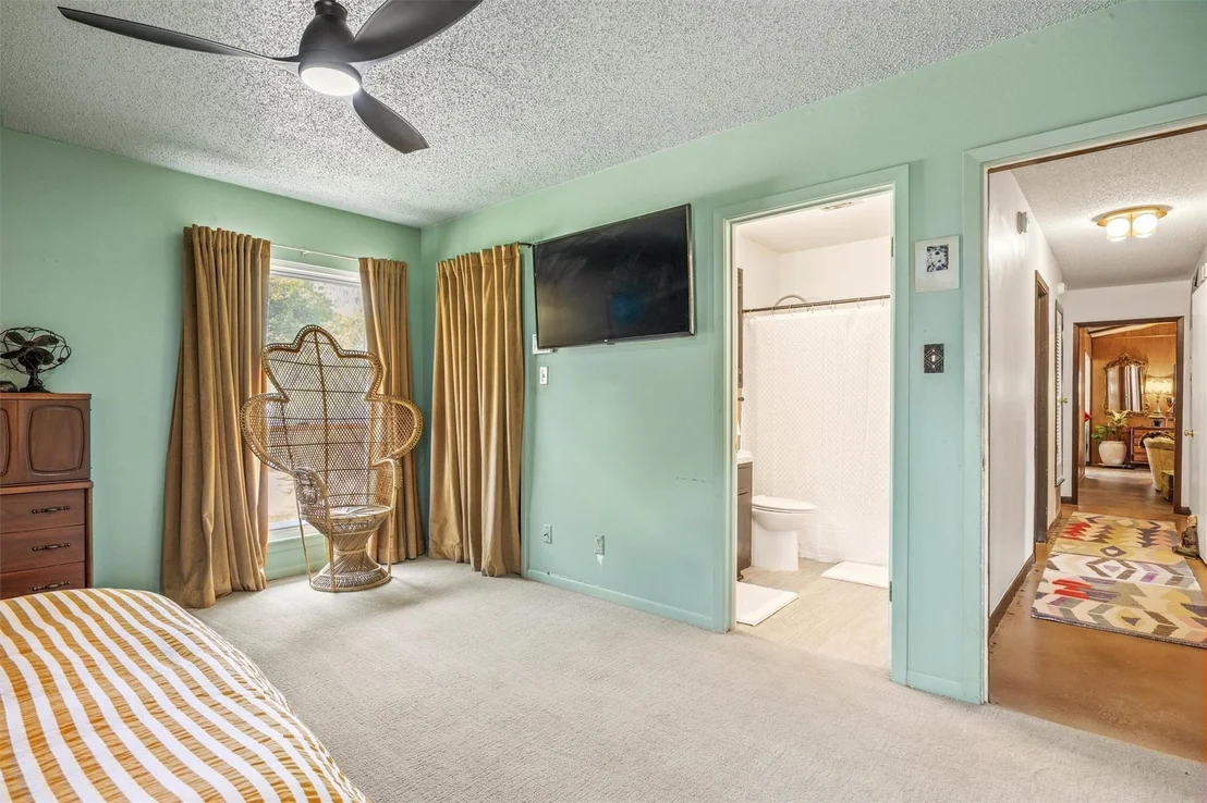 Photo of 3304 Whitepine Drive