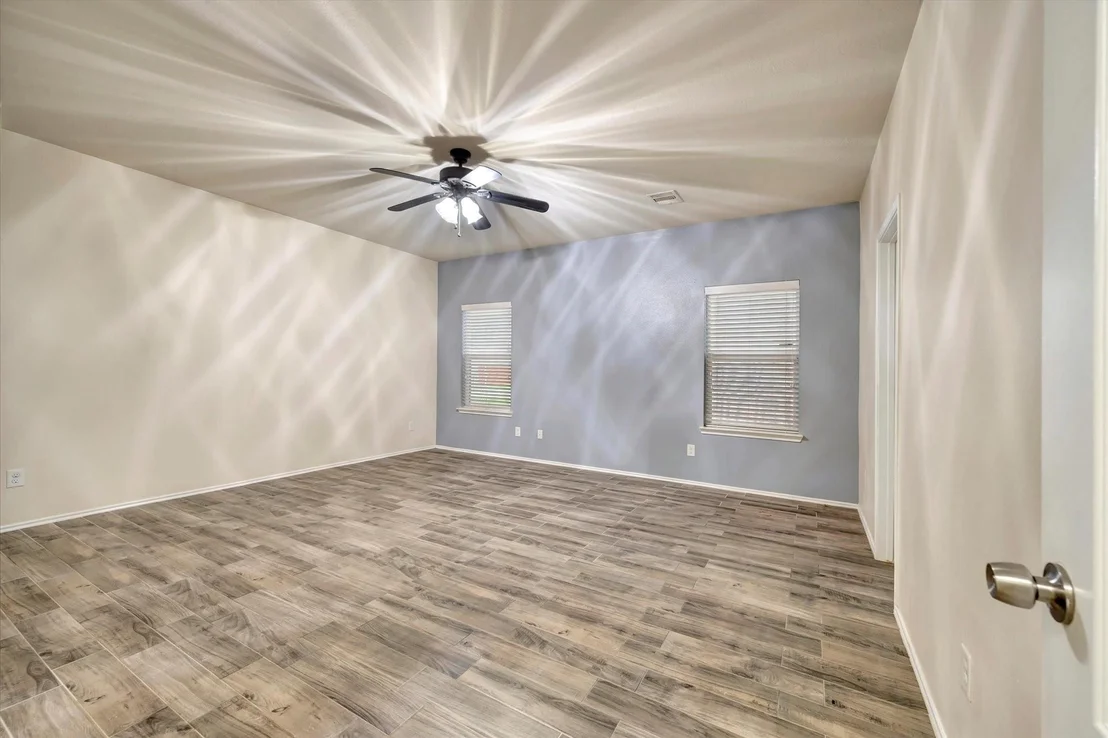 Photo of 1511 Squire Drive