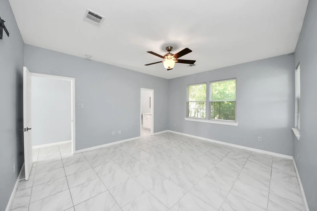 Photo of 7969 Rand Street