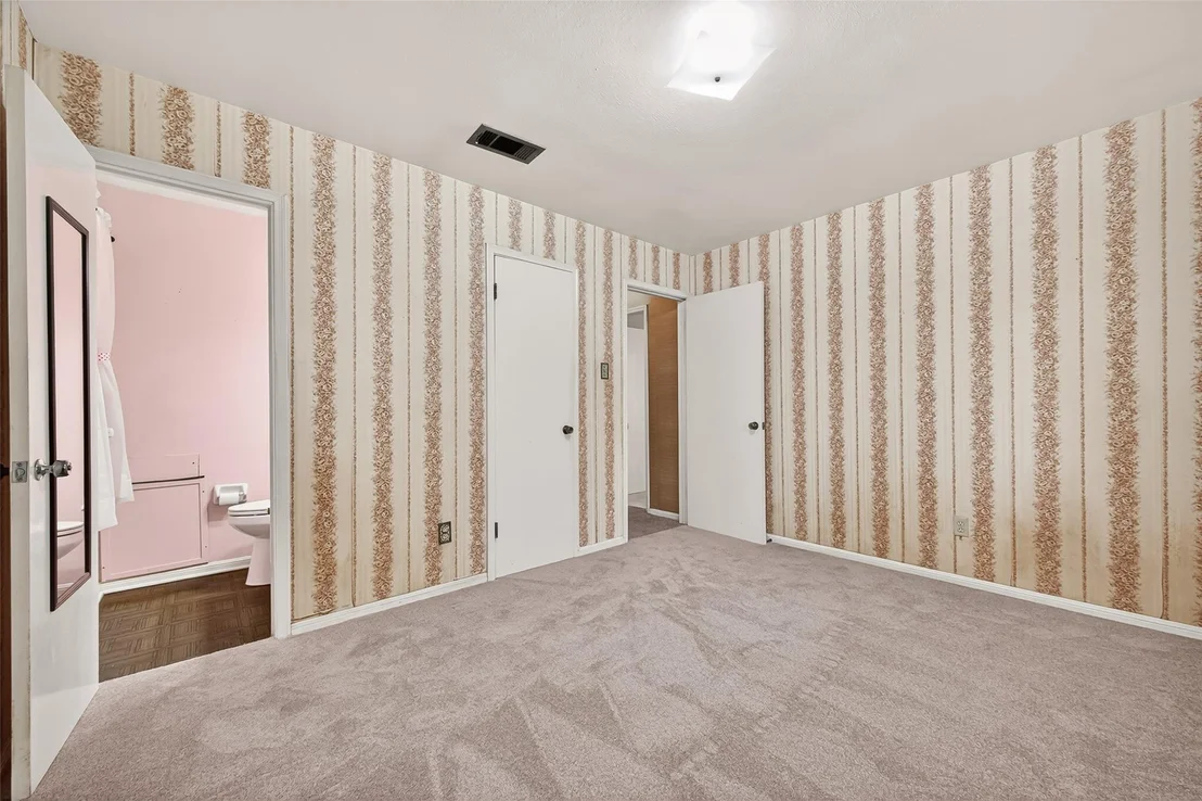 Photo of 2220 Ripple Creek Drive