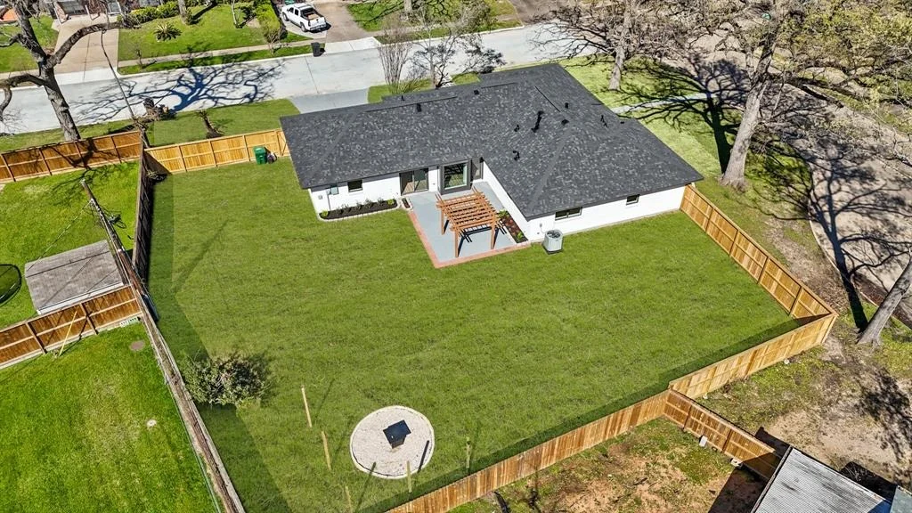 Photo of 4115 Gardendale Drive