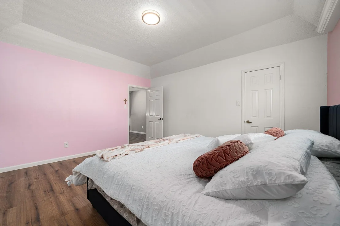 Photo of 5338 Holly View Drive