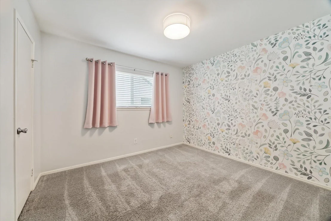 Photo of 2523 Moss Hill Drive