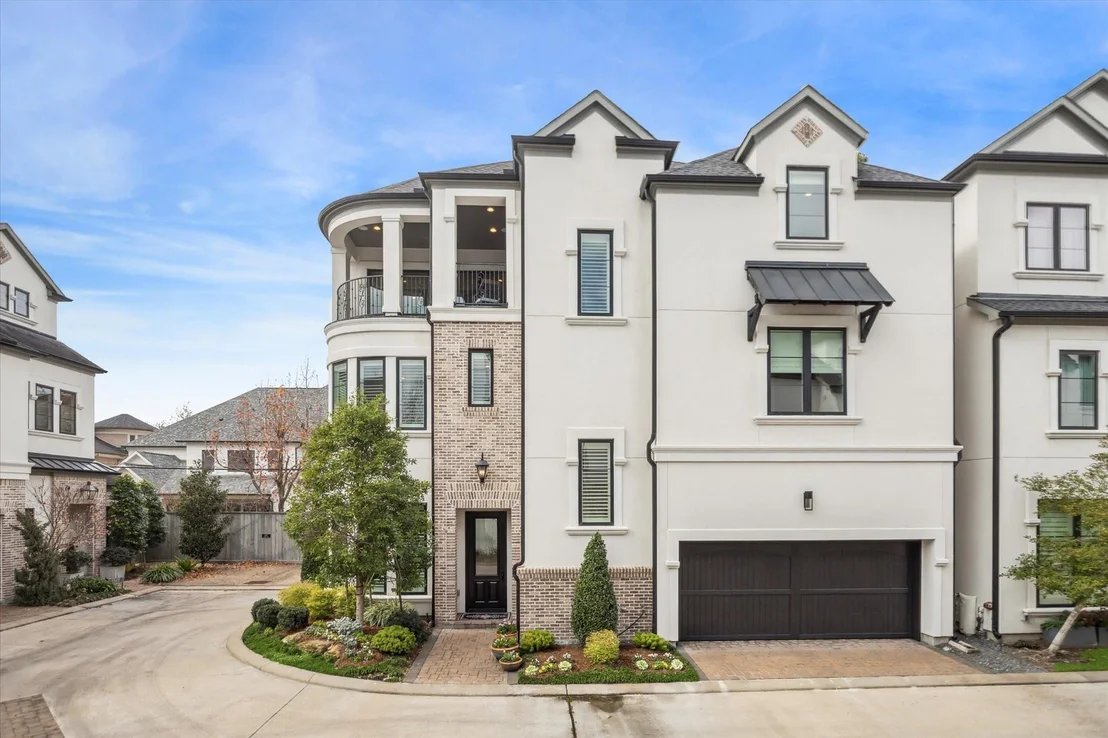 Photo of 1523 Cunningham Parc Lane
