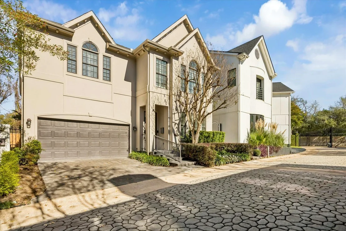 Photo of 5706 Indian Bluff