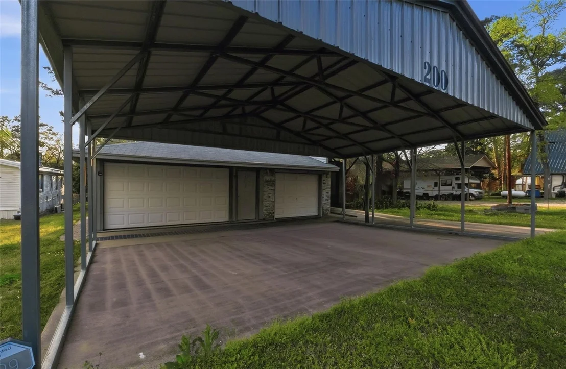 Photo of 200 Cove View Drive