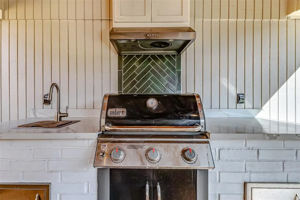 Photo of 1414 Thornton Road