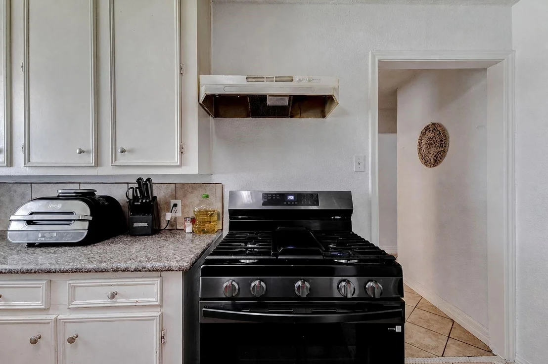 Photo of 1607 Beusch Drive