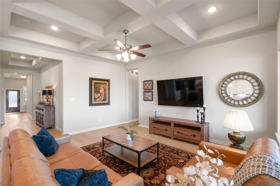 Photo of 24718 Tanoureen Drive