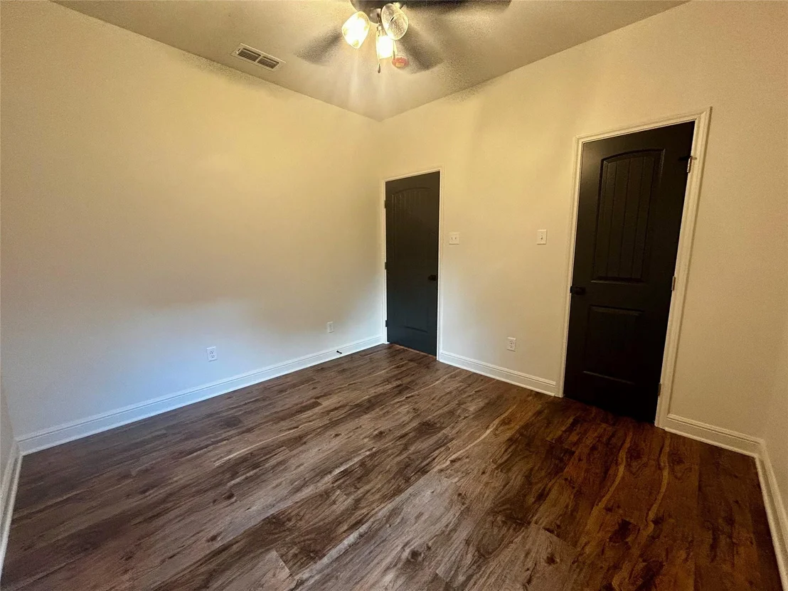Photo of 203 E Fleming