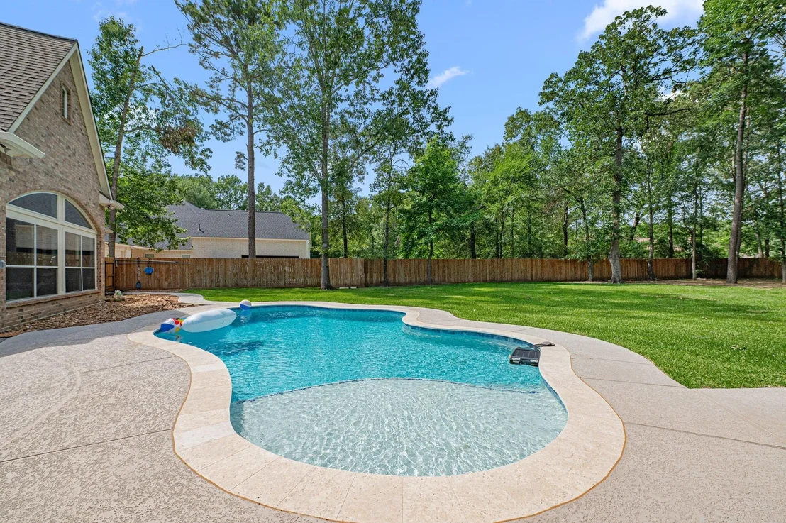 Photo of 11357 Lake Oak Dr Drive