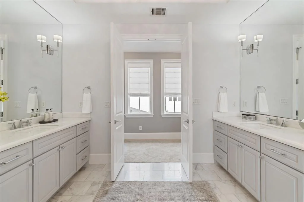 Photo of 2239 Mimosa Drive