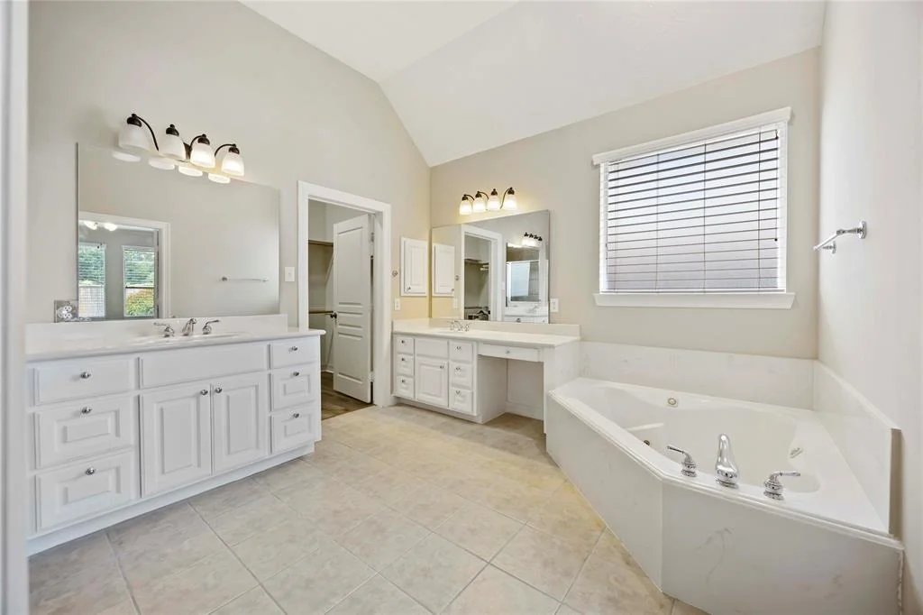Photo of 384 Dover Lane