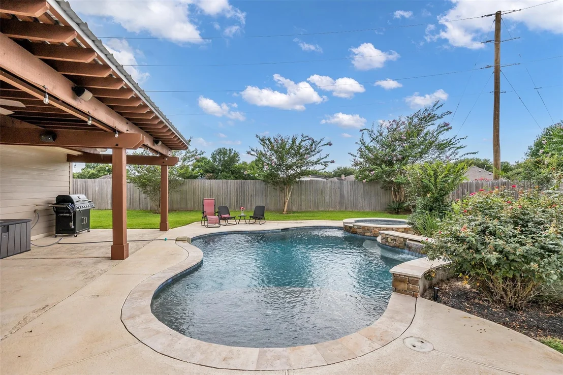 Photo of 31803 Forest Park Trail