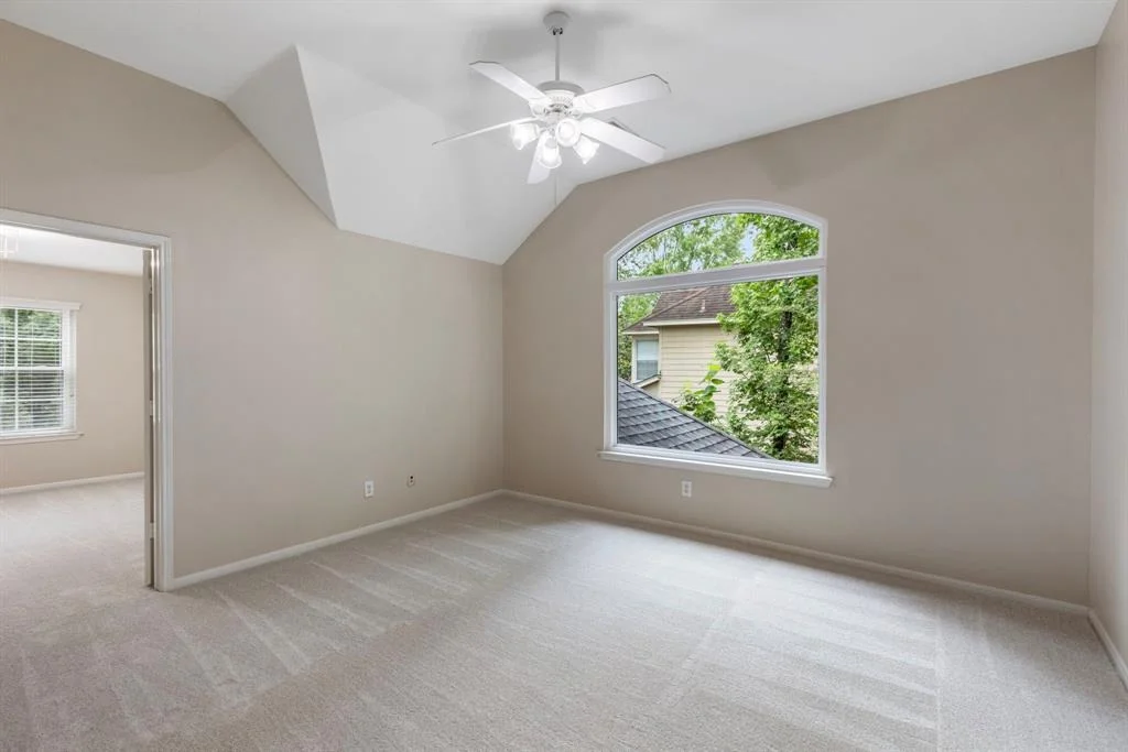 Photo of 55 N Altwood Circle