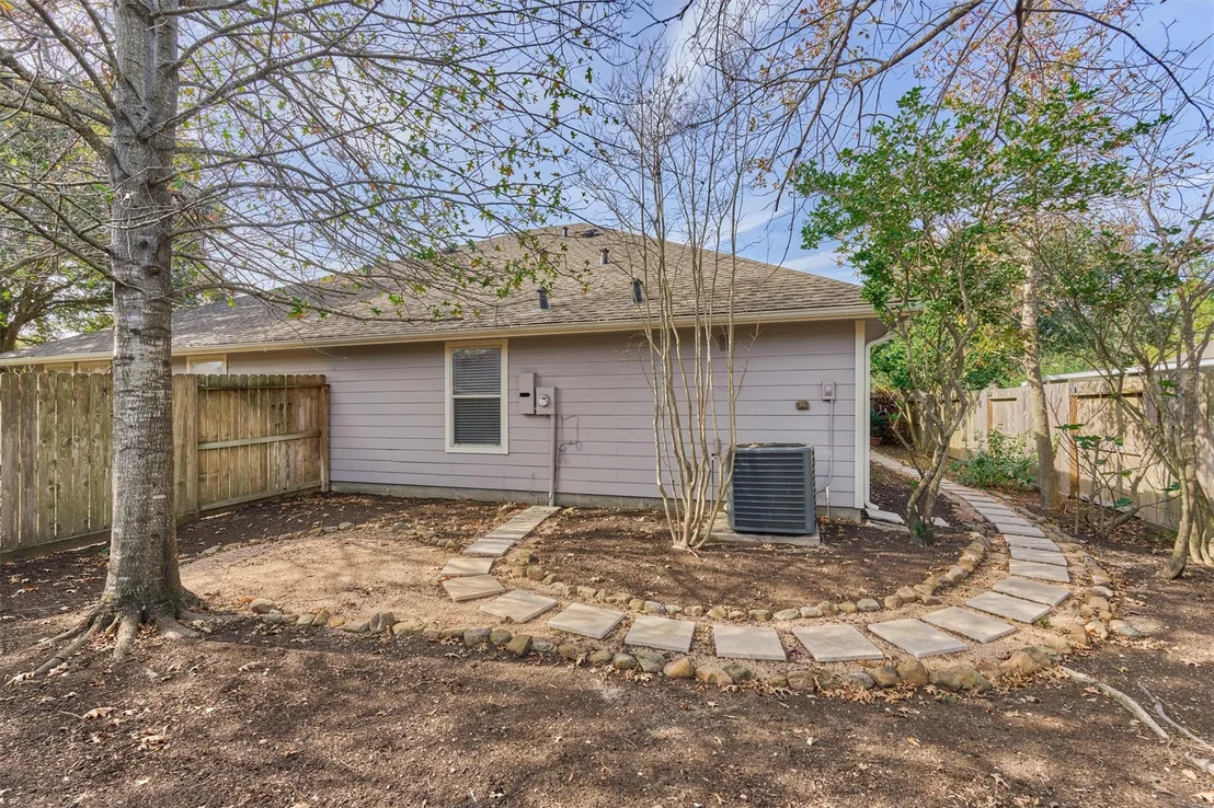 Photo of 6 Windsor Bridge Drive