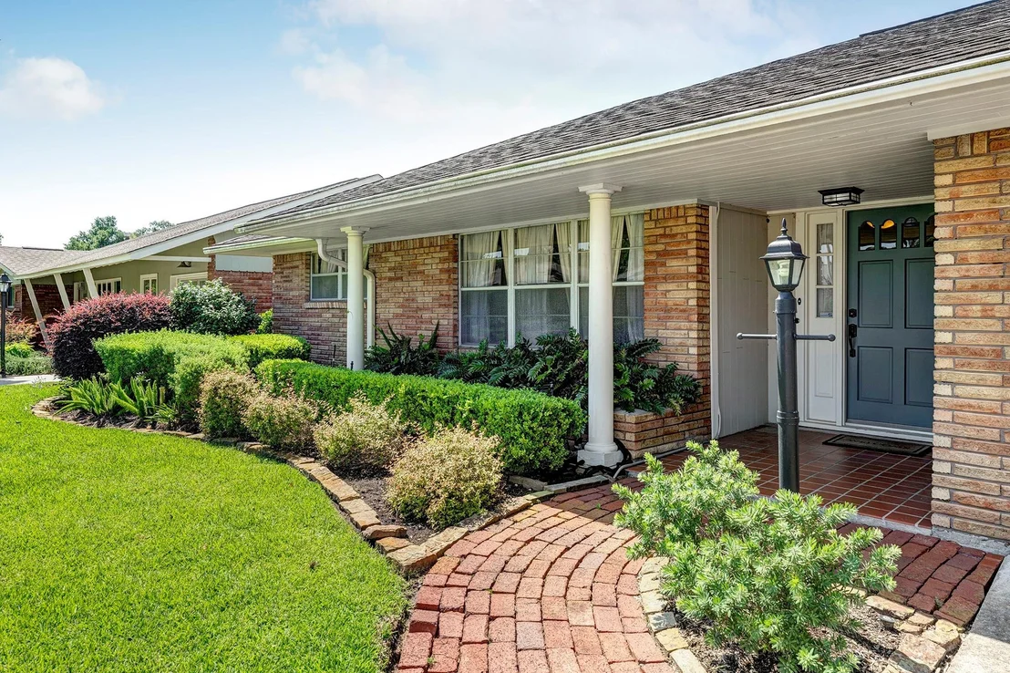 Photo of 6215 Waltway Drive