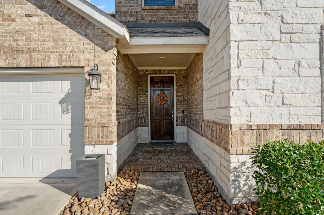 Photo of 28109 Steepleridge Court