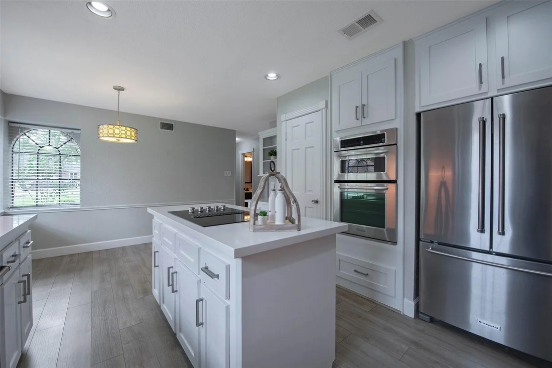 Photo of 24610 Gilbough Drive