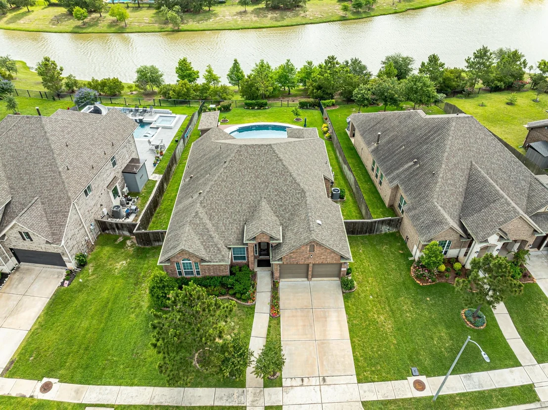 Photo of 2003 Highland Meadows Drive