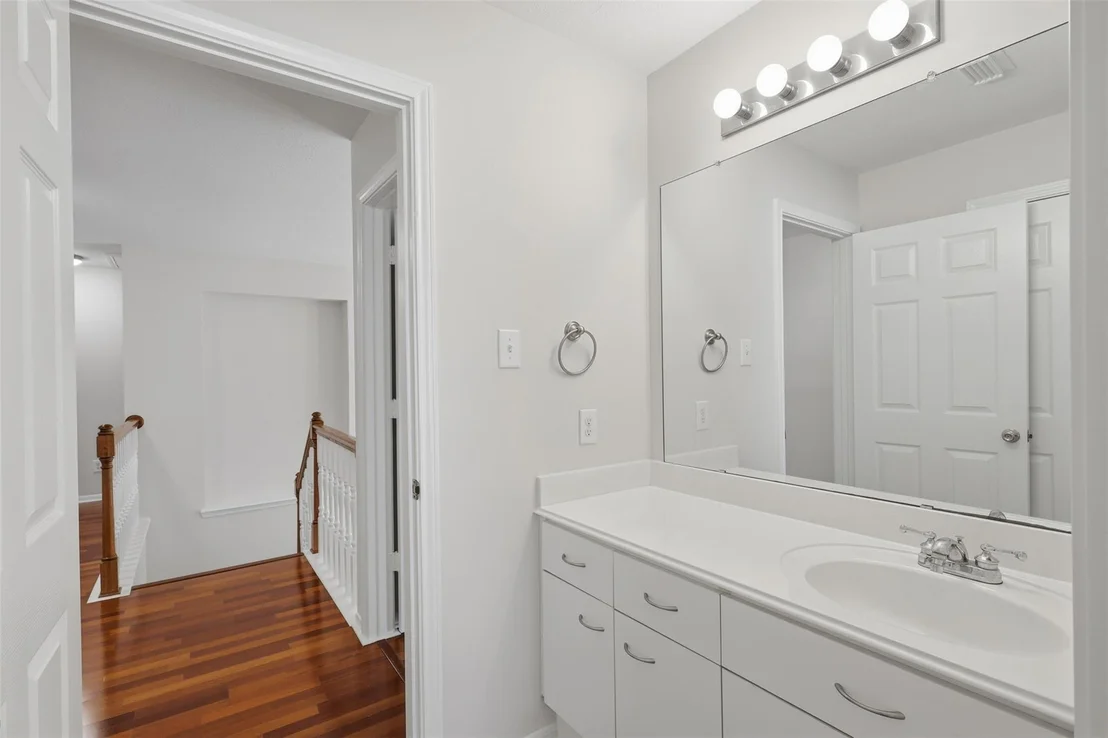 Photo of 1909 Harbour Cove Drive