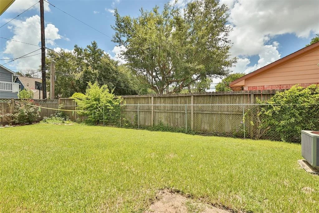 Photo of 2805 Huckleberry Lane