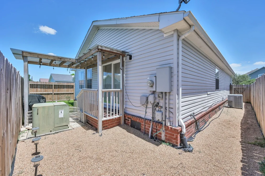 Photo of 10106 Berrypatch Lane