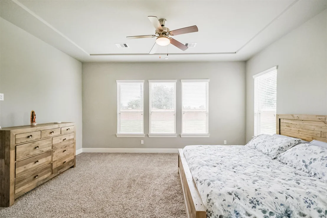 Photo of 3722 Edison Lane
