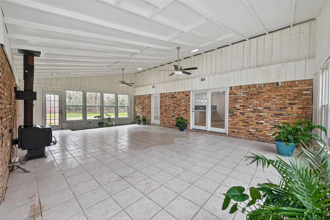 Photo of 4012 Theiss Road