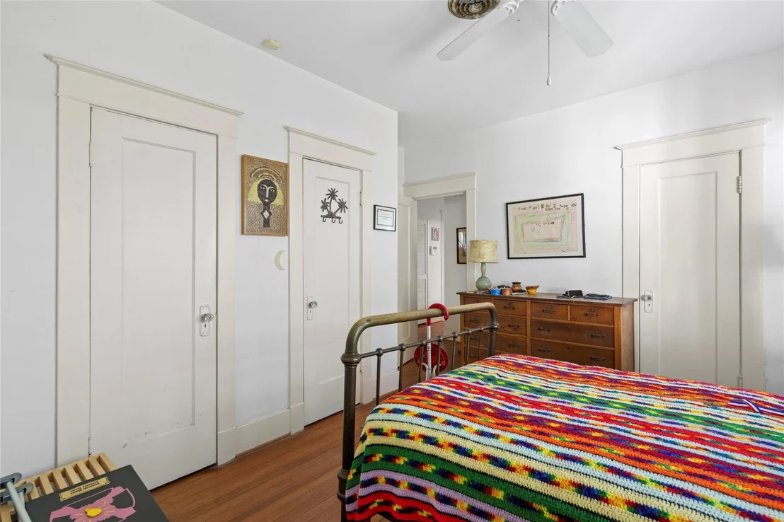 Photo of 3703 Graustark Street