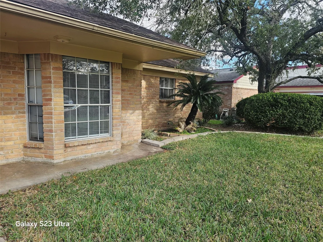 Photo of 6715 La Puente