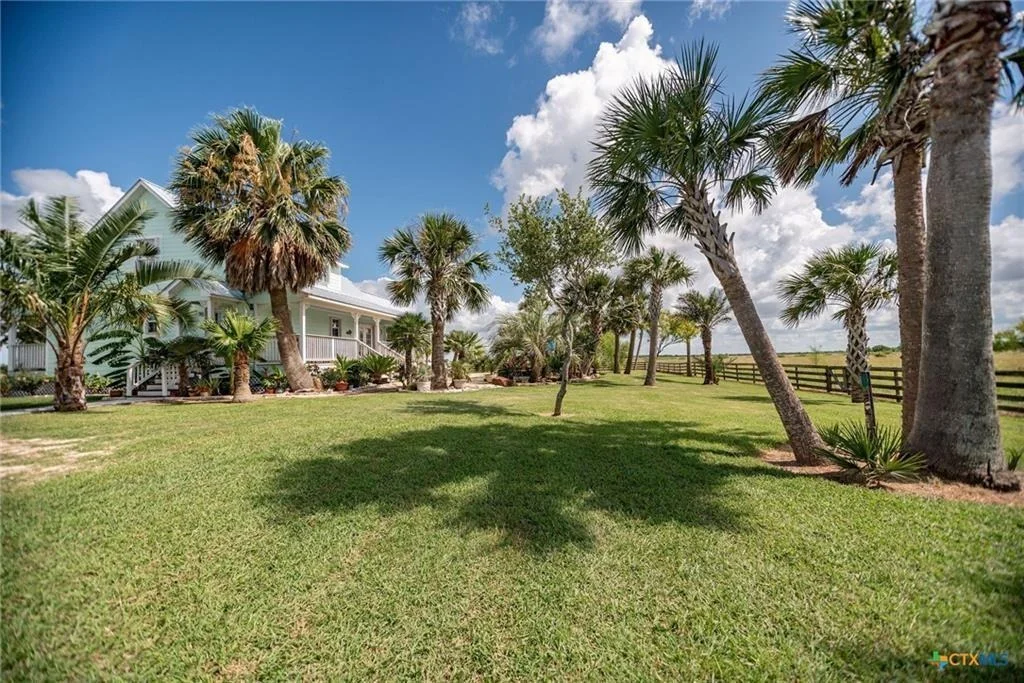 Photo of 24135 State Highway 172