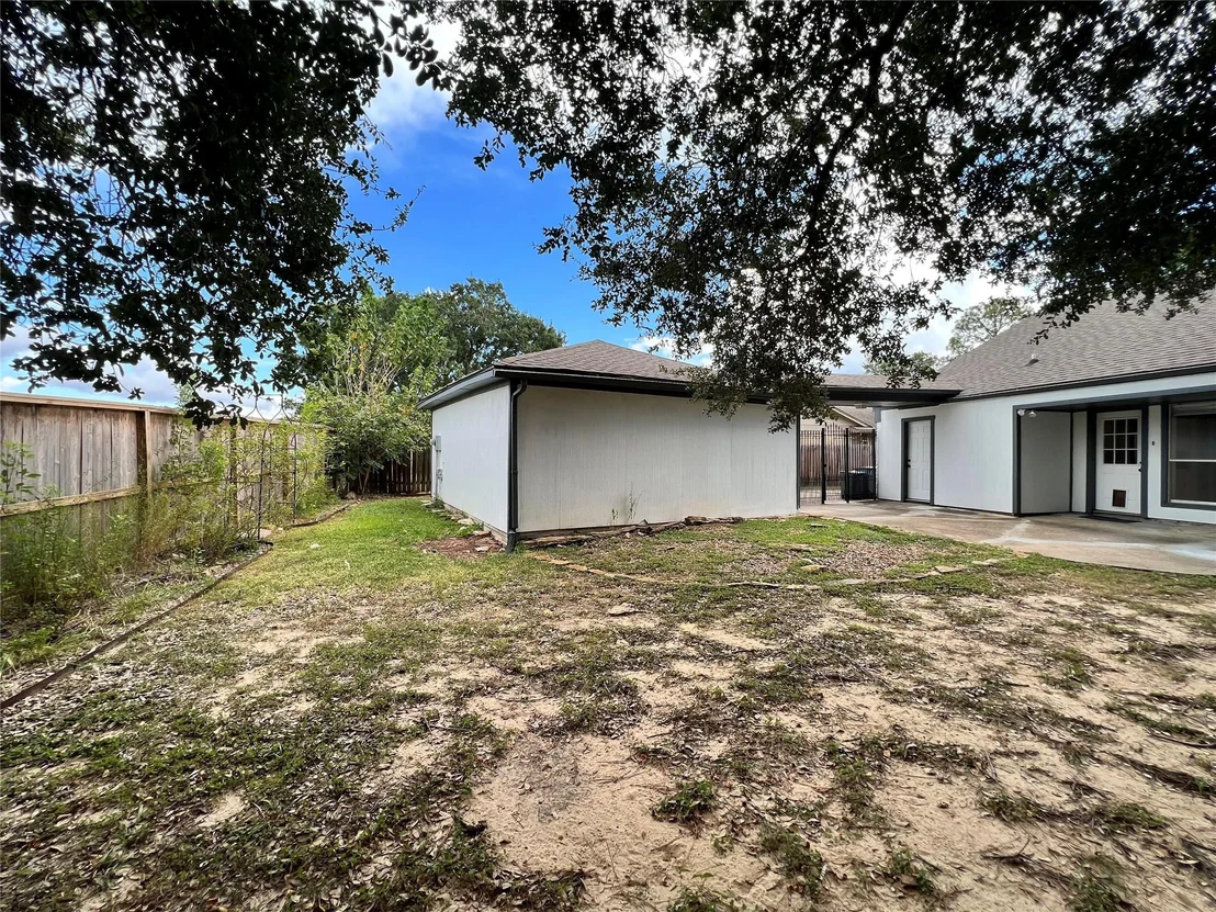 Photo of 15903 Brookvilla Drive