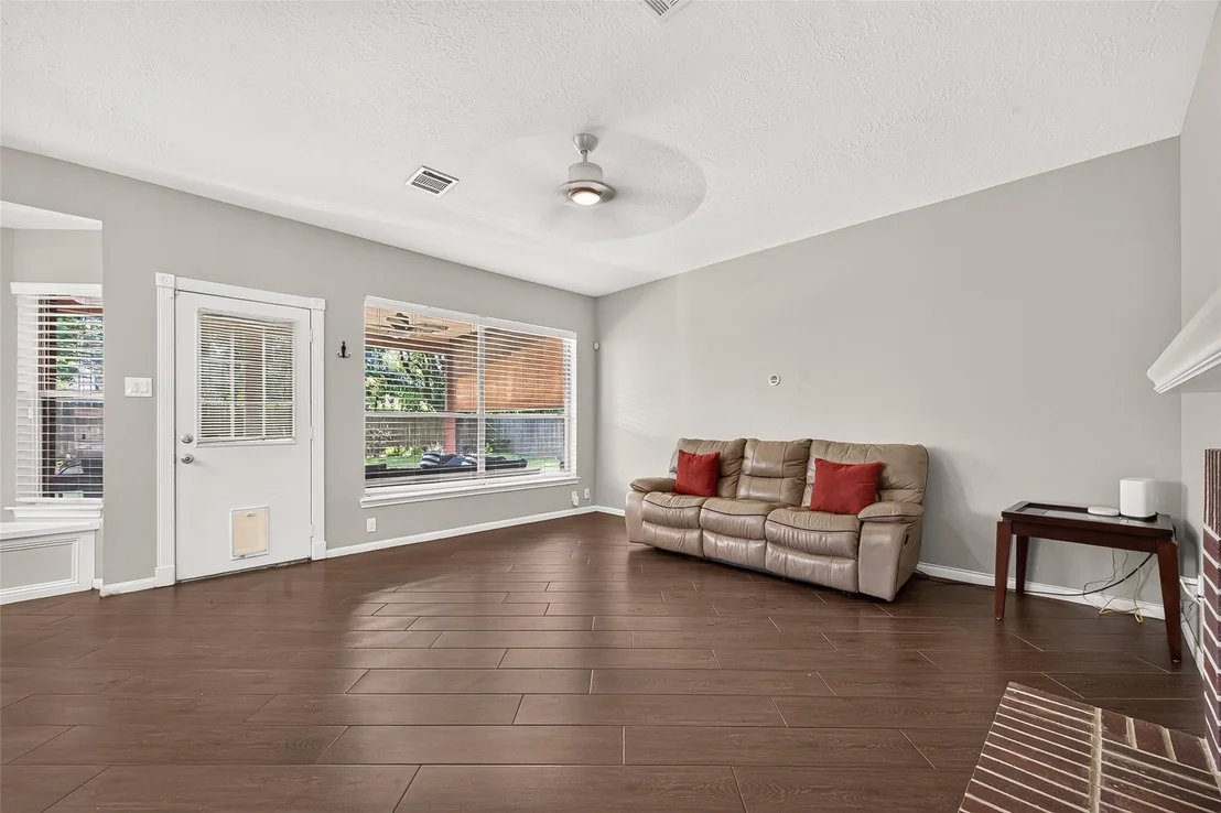 Photo of 10207 Tablerock Drive