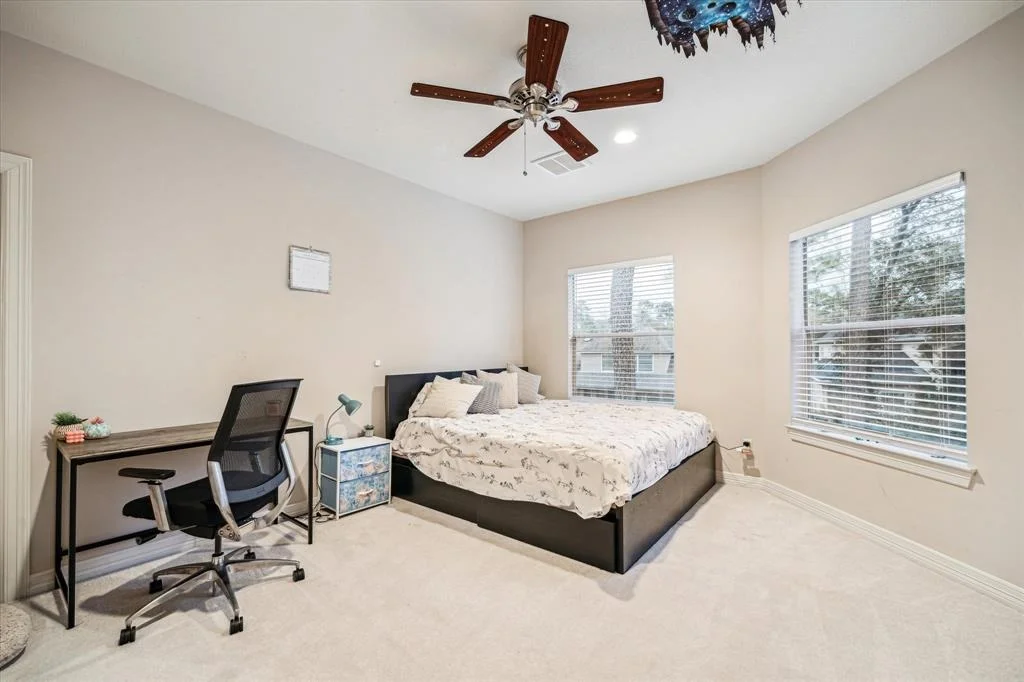 Photo of 22 Snow Pond Place