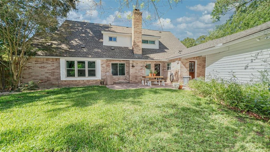 Photo of 1502 Carters Grove Lane