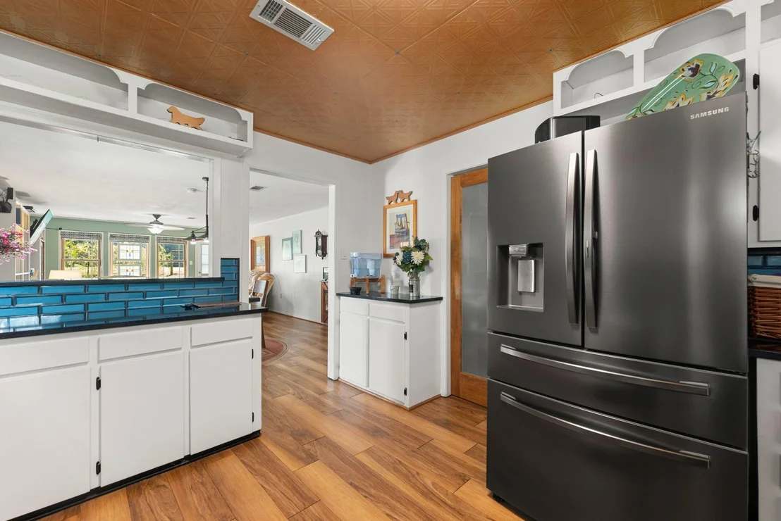 Photo of 301 Beverly Lane