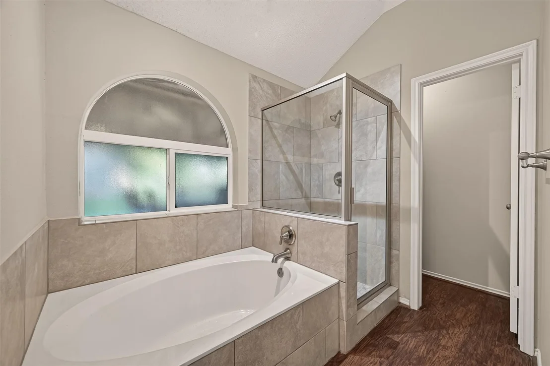 Photo of 818 Maple Branch Lane