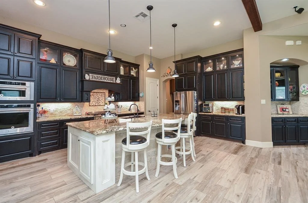 Photo of 33215 Worthing Lane