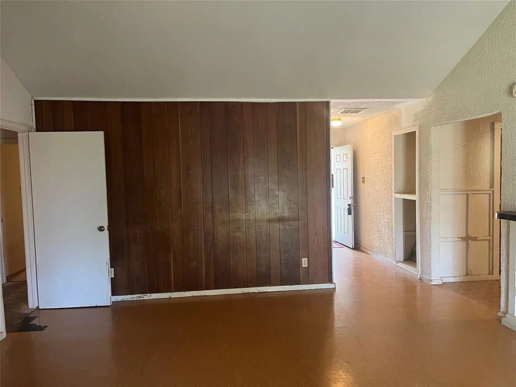 Photo of 10903 Dunlap Street