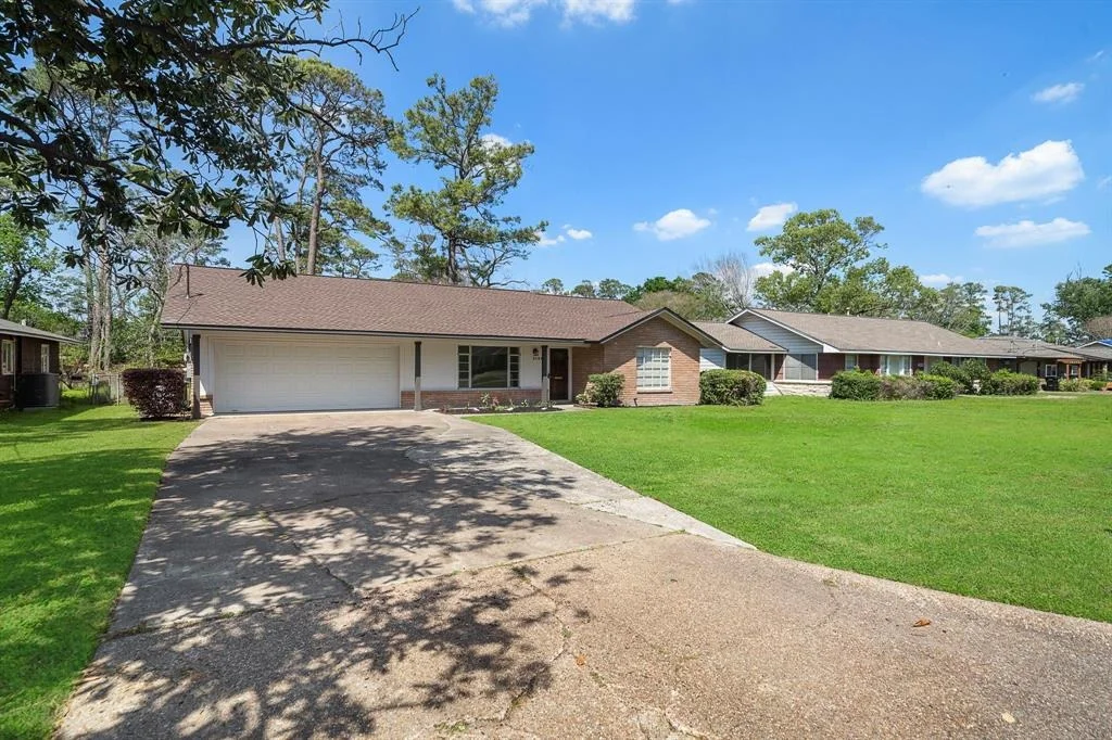 Photo of 4106 Ascot Lane