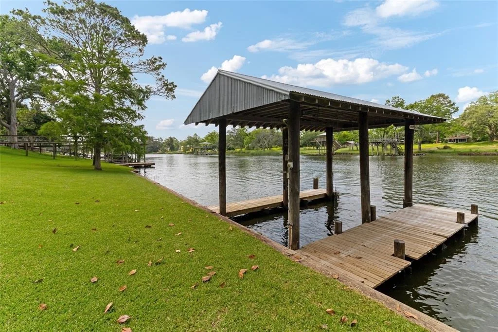 Photo of 287 County Road 416