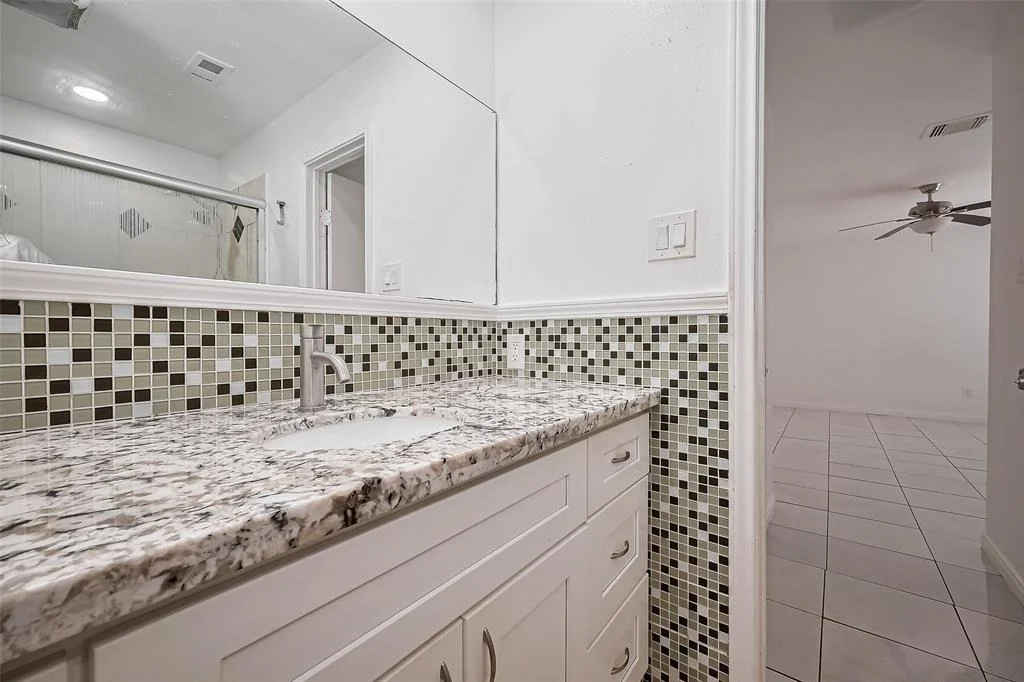 Photo of 7708 Shadow Hill Lane