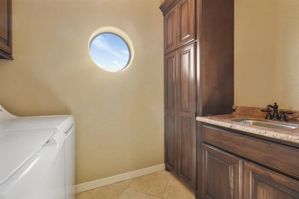 Photo of 16110 Rodale Drive