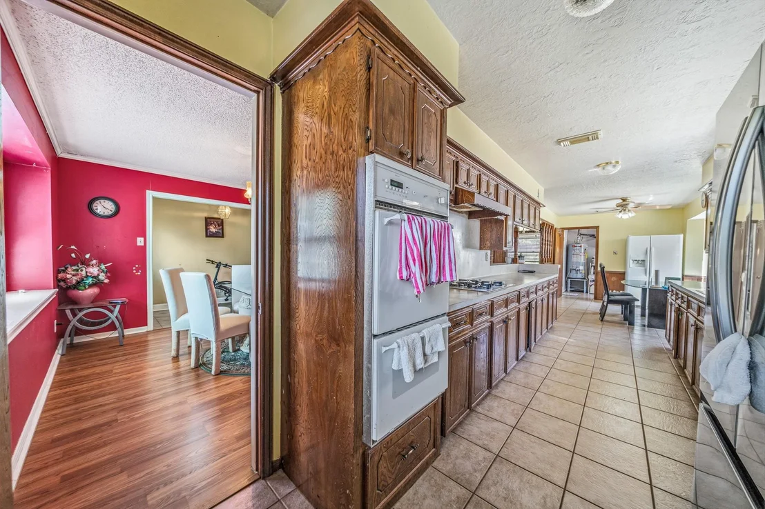 Photo of 12715 Oakfield Drive