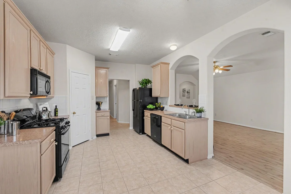 Photo of 20519 Spring Bluff Lane