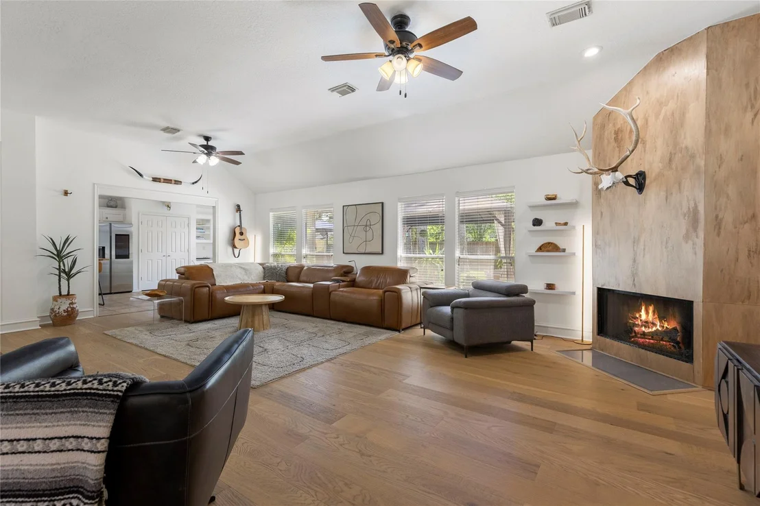 Photo of 756 Forest Lane Drive