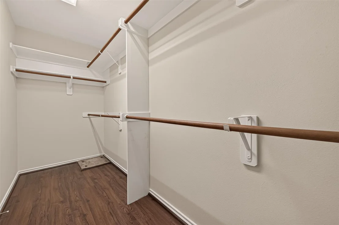 Photo of 5006 Juniper Walk Lane